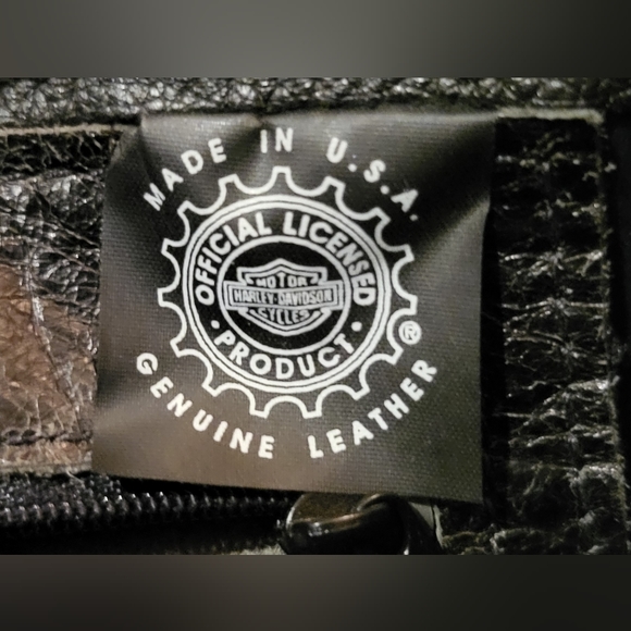 Vintage Harley Davidson Leather Backpack Embroidered Logo Made in USA W/ Buckle - Picture 4 of 4